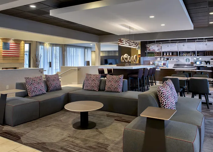 Courtyard By Marriott Chicago / Gurnee Waukegan