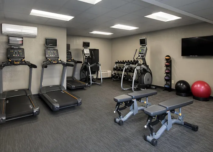 Courtyard By Marriott Chicago / Gurnee Hotel