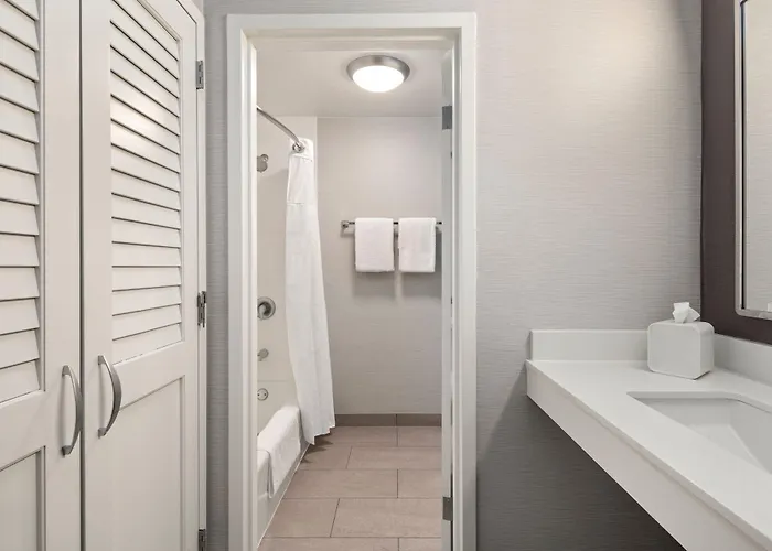 Courtyard By Marriott Chicago / Gurnee 3*