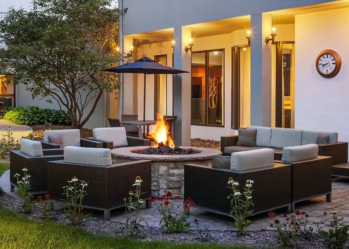 Courtyard By Marriott Chicago / Gurnee Waukegan