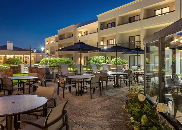 Courtyard By Marriott Chicago / Gurnee 3* Waukegan